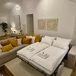 Apartamento Penthouse With Kitchen, Roofgarden And Parking