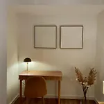 Penthouse With Kitchen, Roofgarden And Parking Мюнхен