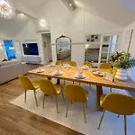 Penthouse With Kitchen, Roofgarden And Parking Апартаменты