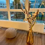 Penthouse With Kitchen, Roofgarden And Parking Апартаменты *