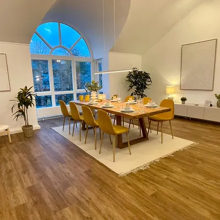 Penthouse With Kitchen, Roofgarden And Parking * Μόναχο