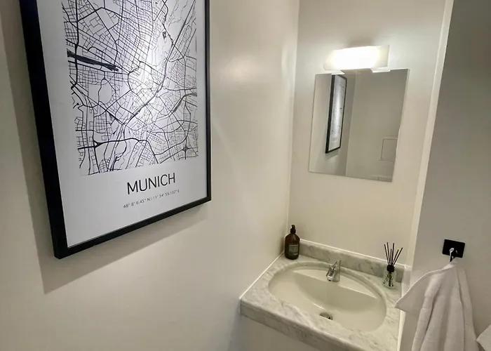 Penthouse With Kitchen, Roofgarden And Parking Apartment *