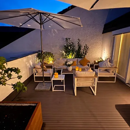 Penthouse With Kitchen, Roofgarden And Parking Апартаменты Мюнхен