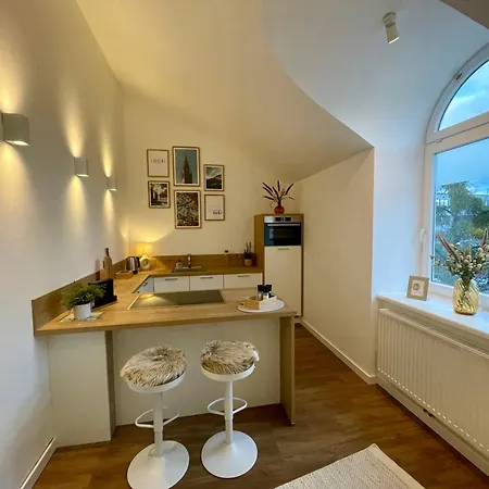 Апартаменты Penthouse With Kitchen, Roofgarden And Parking Мюнхен