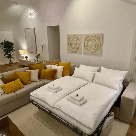 Daire Penthouse With Kitchen, Roofgarden And Parking